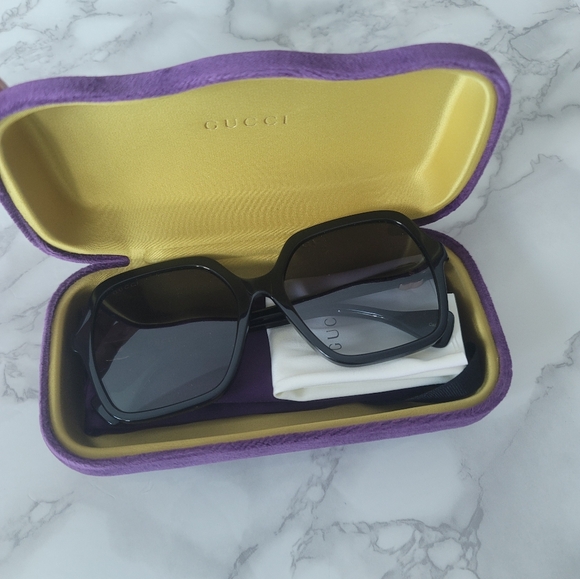 NEW Gucci Sunglasses GG1072SA With Case - Picture 9 of 16